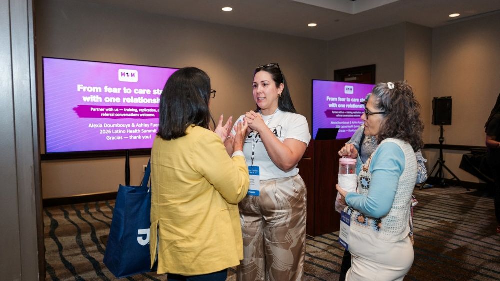 Leadership recognition award ceremony during Latino Health Summit