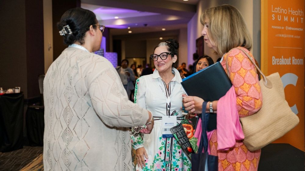Evening reception and VIP networking during health summit